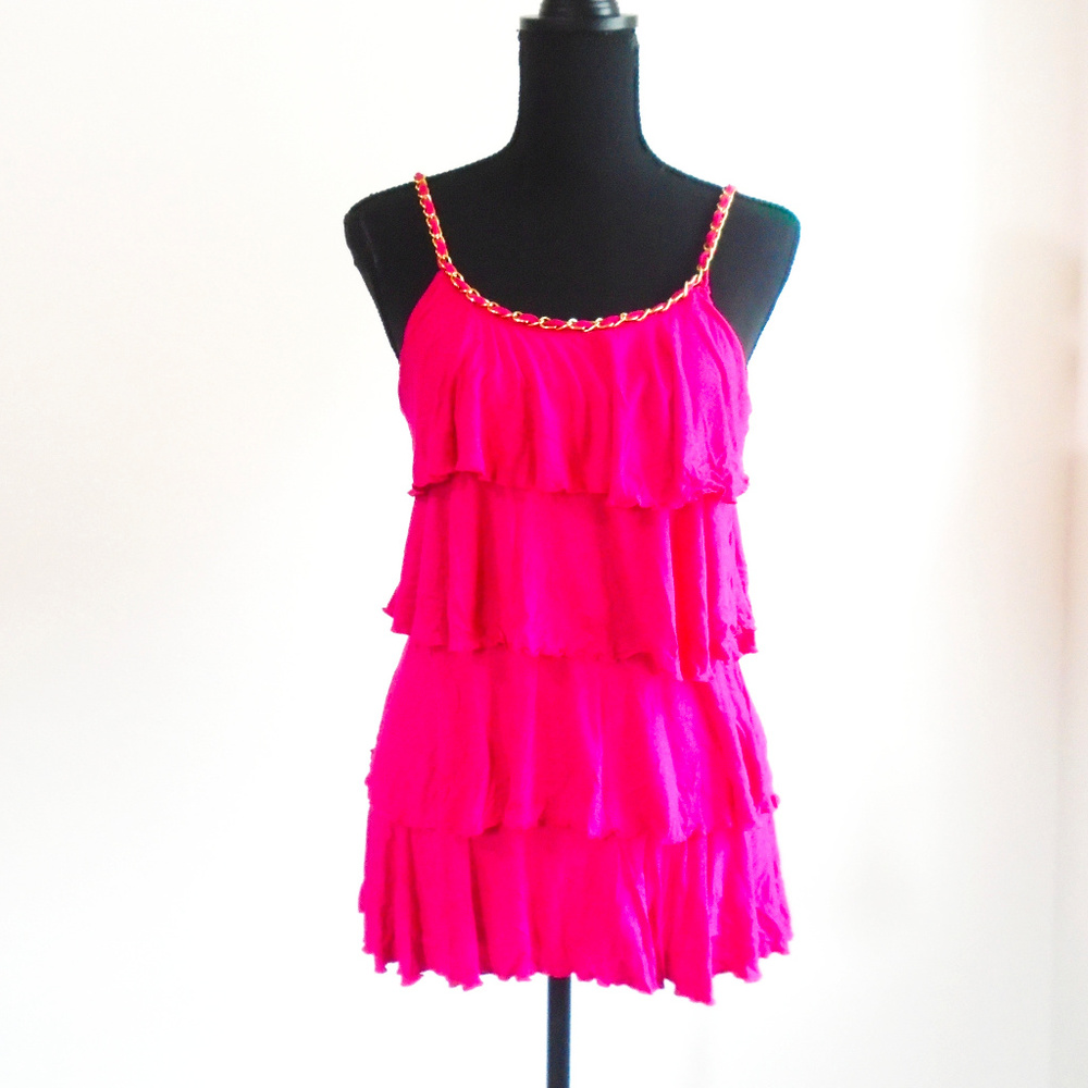 Cable & Gage Ruffled Layered Tank Top